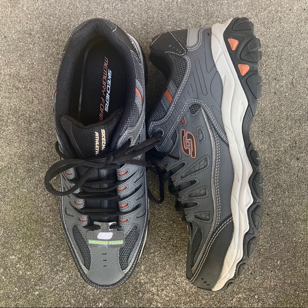 Men’s Skechers After Burn - Memory Fit sz 12